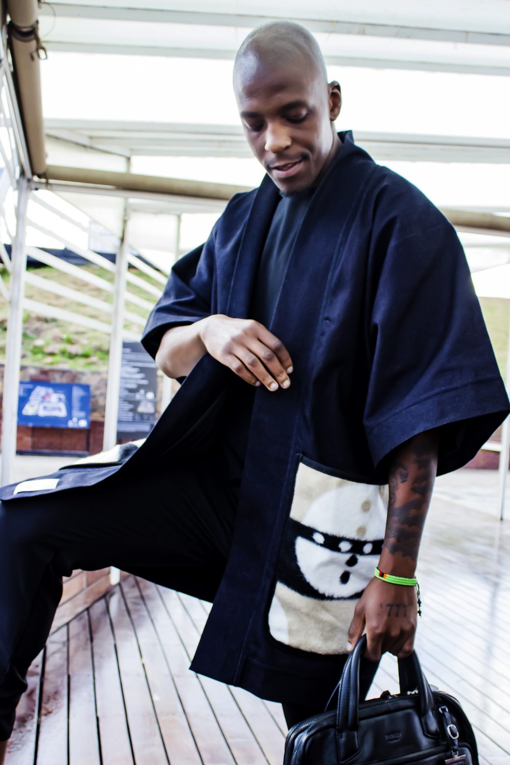 Iziqhaza very long Kimono