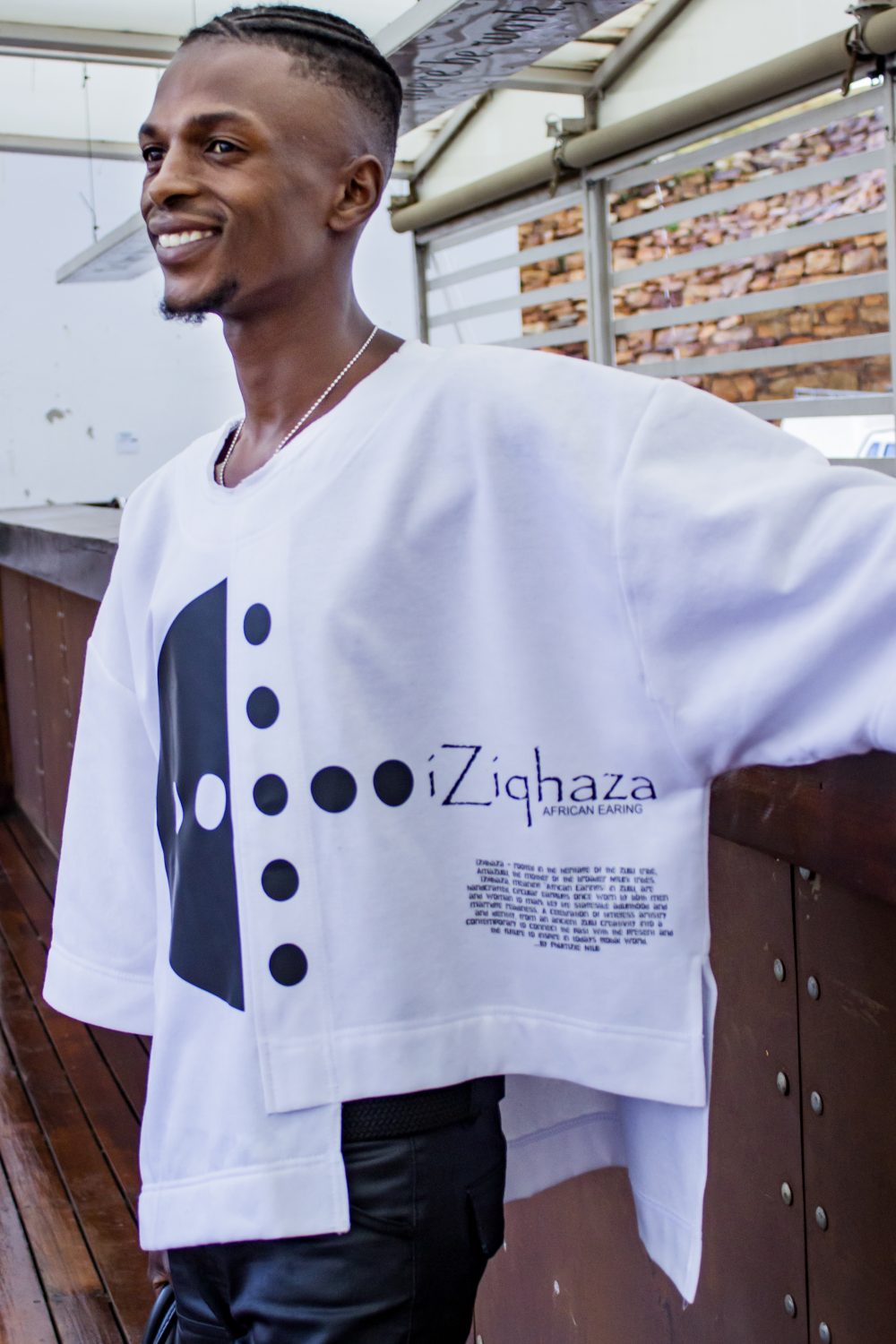 Iziqhaza T shirt - Image 4