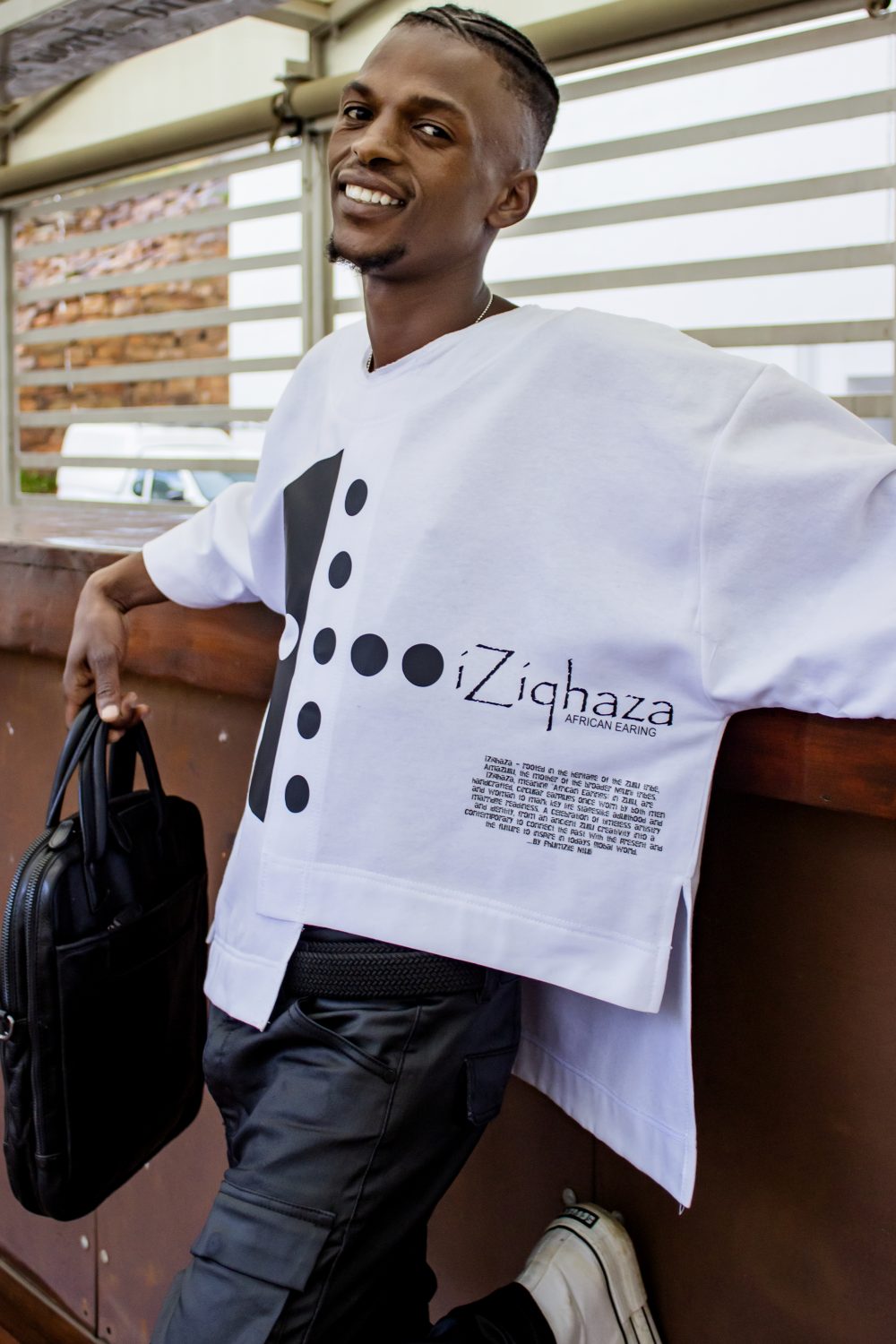 Iziqhaza T shirt - Image 2